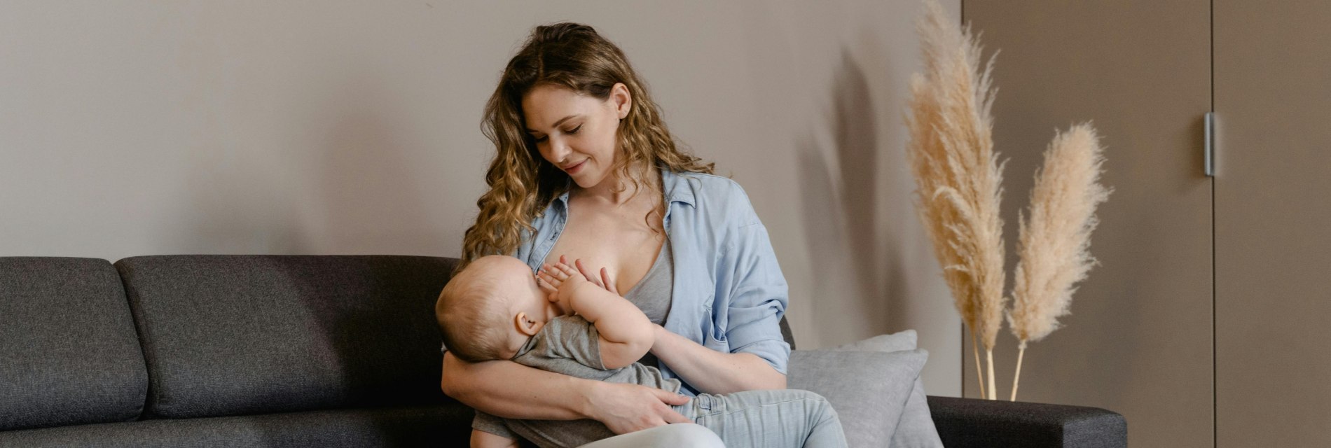 is it ok to stop breastfeeding at 9 months