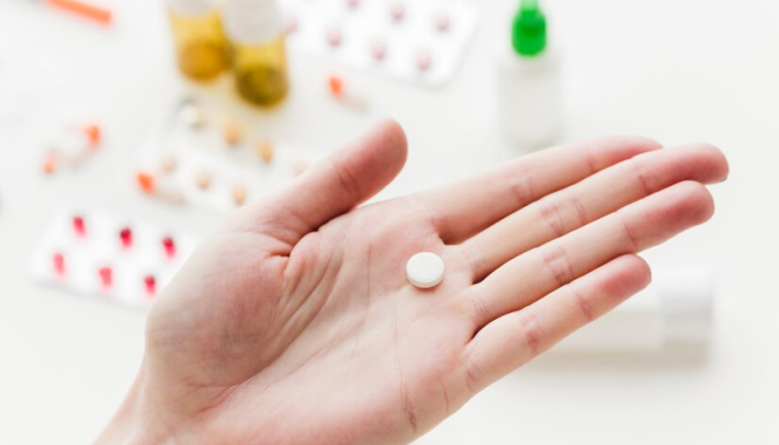 Comparing IbuProfen and Acetaminophen_ How Are They Different