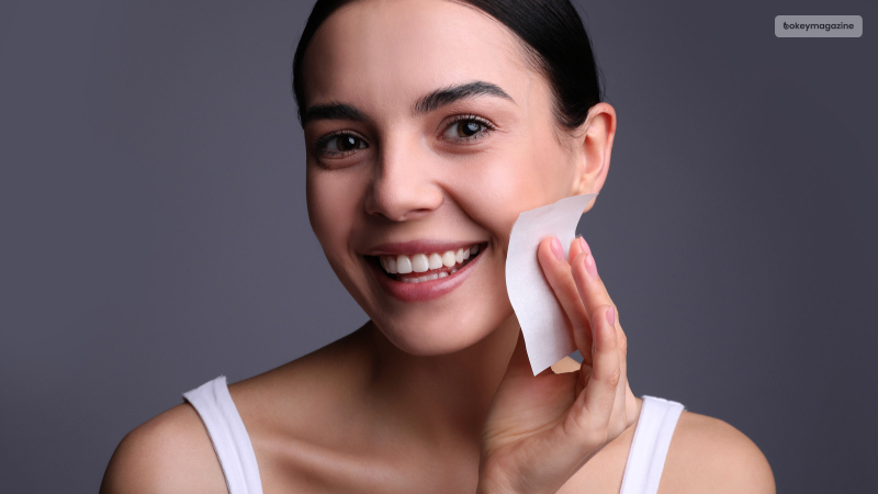 How To Choose the Right Face Wipes for Oily Skin